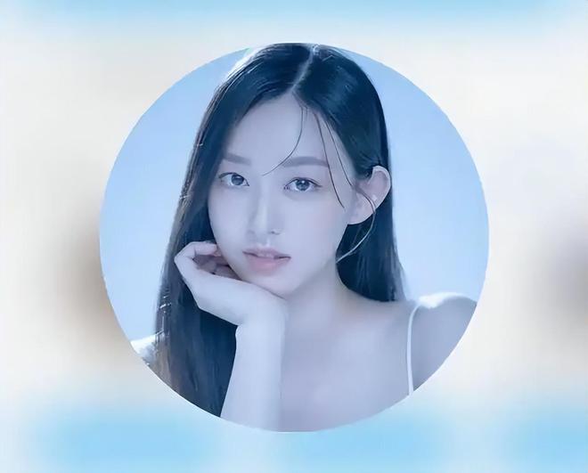 方力申回应秘娶小14岁南宫NG28APP女友叶萱公开婚纱照求婚当天即哭着领证(图11)