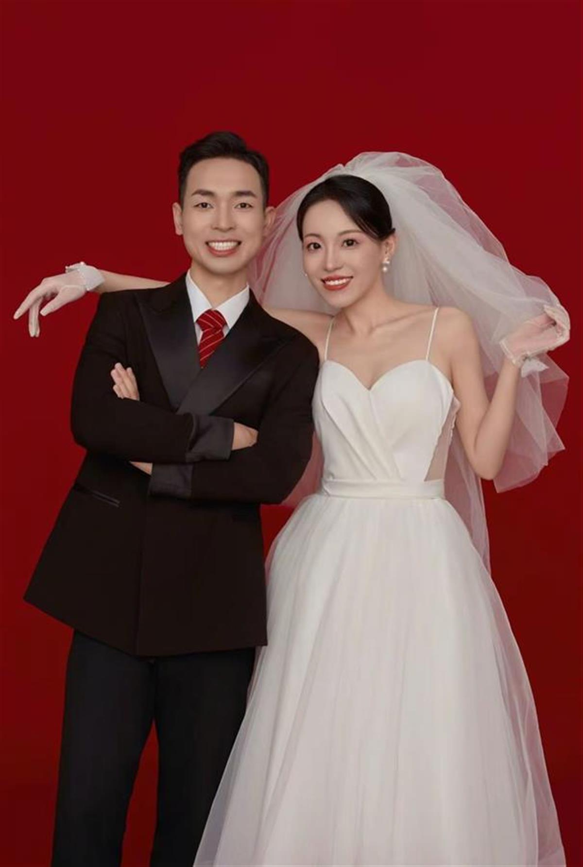 不要彩礼不回嫁妆不办酒席河北“95后”夫妻省下166万捐建实验室收到三份“特别礼物”(图1)